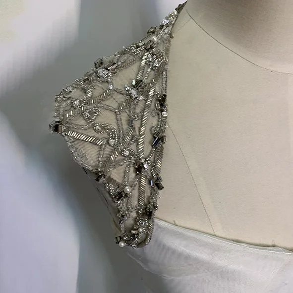Cleopatra front shoulder Gwendolynne Wedding Dress Melbourne.jpg