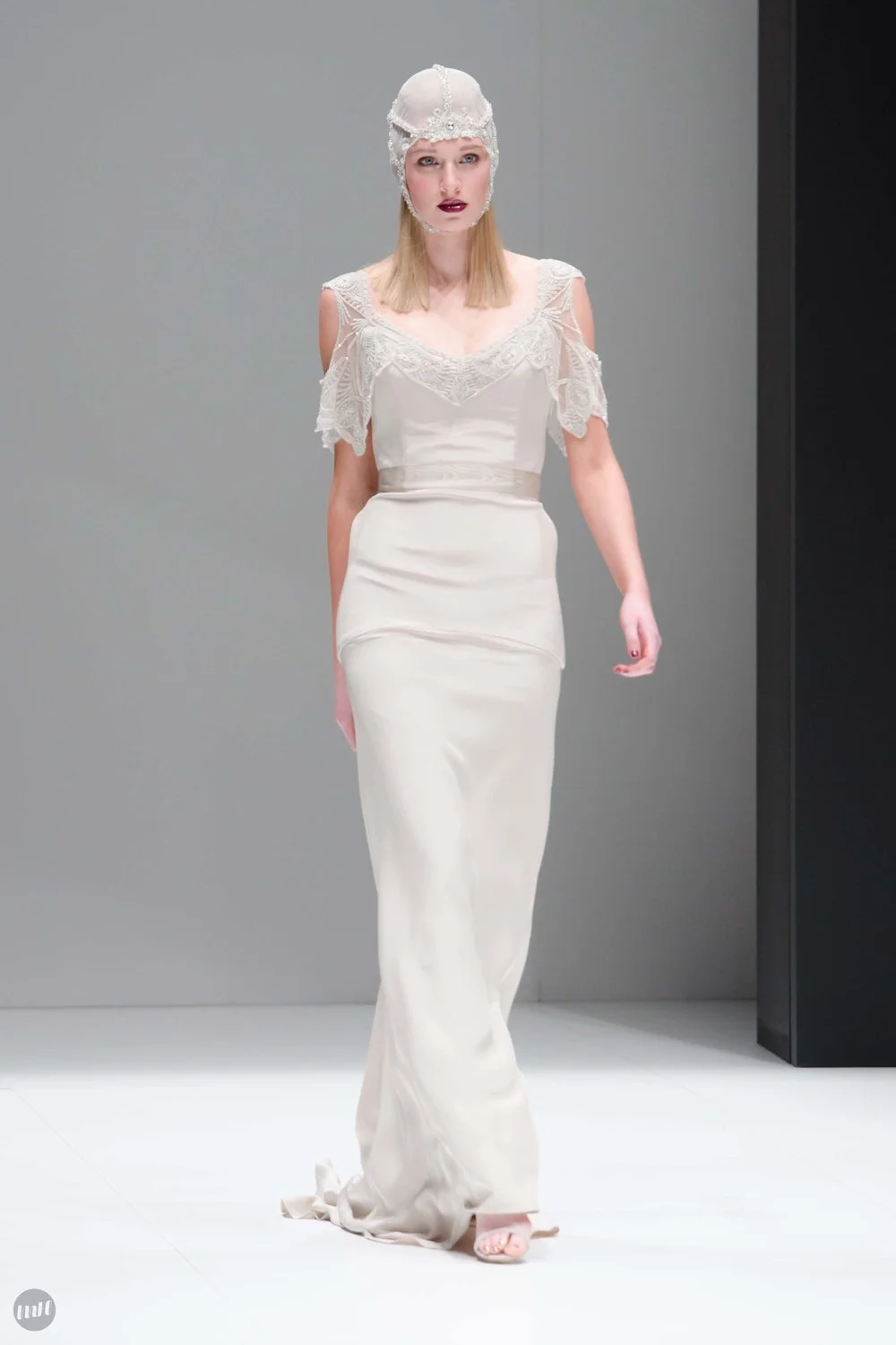 Évangeline Gwendolynne Wedding Dress.jpeg