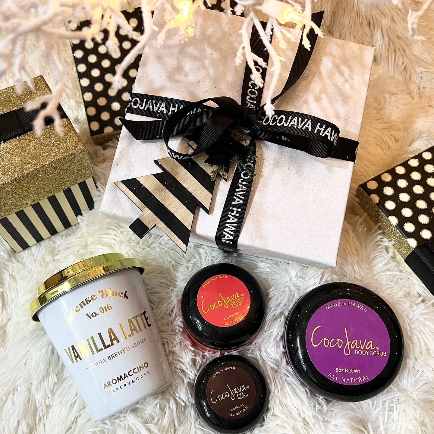 Time to do your holiday shopping! Come visit us at Nordstrom Ala Moana Sunday, 12/01 11am-3pm for our special holiday weekend popup! We&rsquo;ve got some very exciting gift sets, holiday ornaments, BOGO deals and a free Sparkly Ornament with the purc