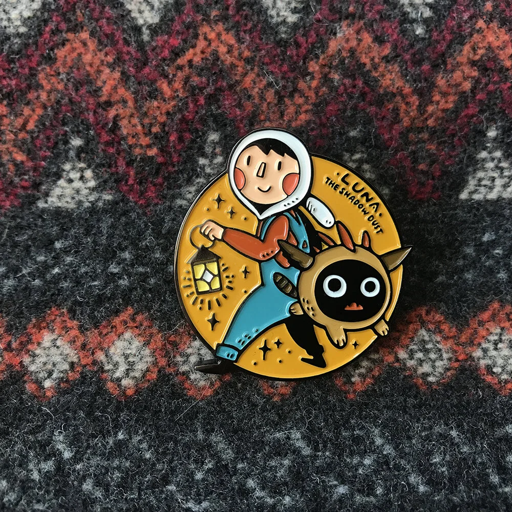 LUNA Pin 01.jpg