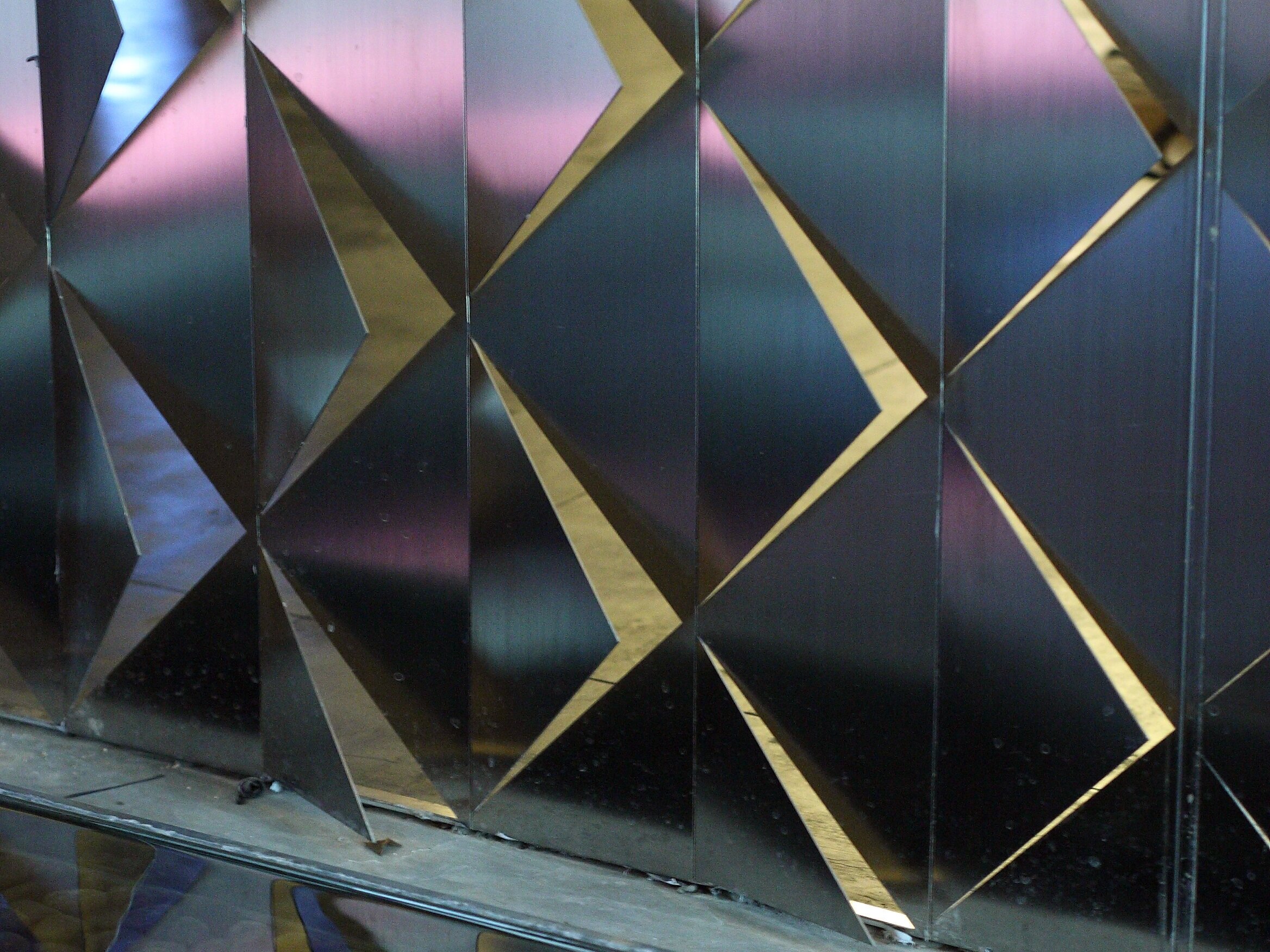 Intercontinental Panel - www.triphandayani.com design