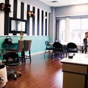 Vanity Studio School of Cosmetology Classroom