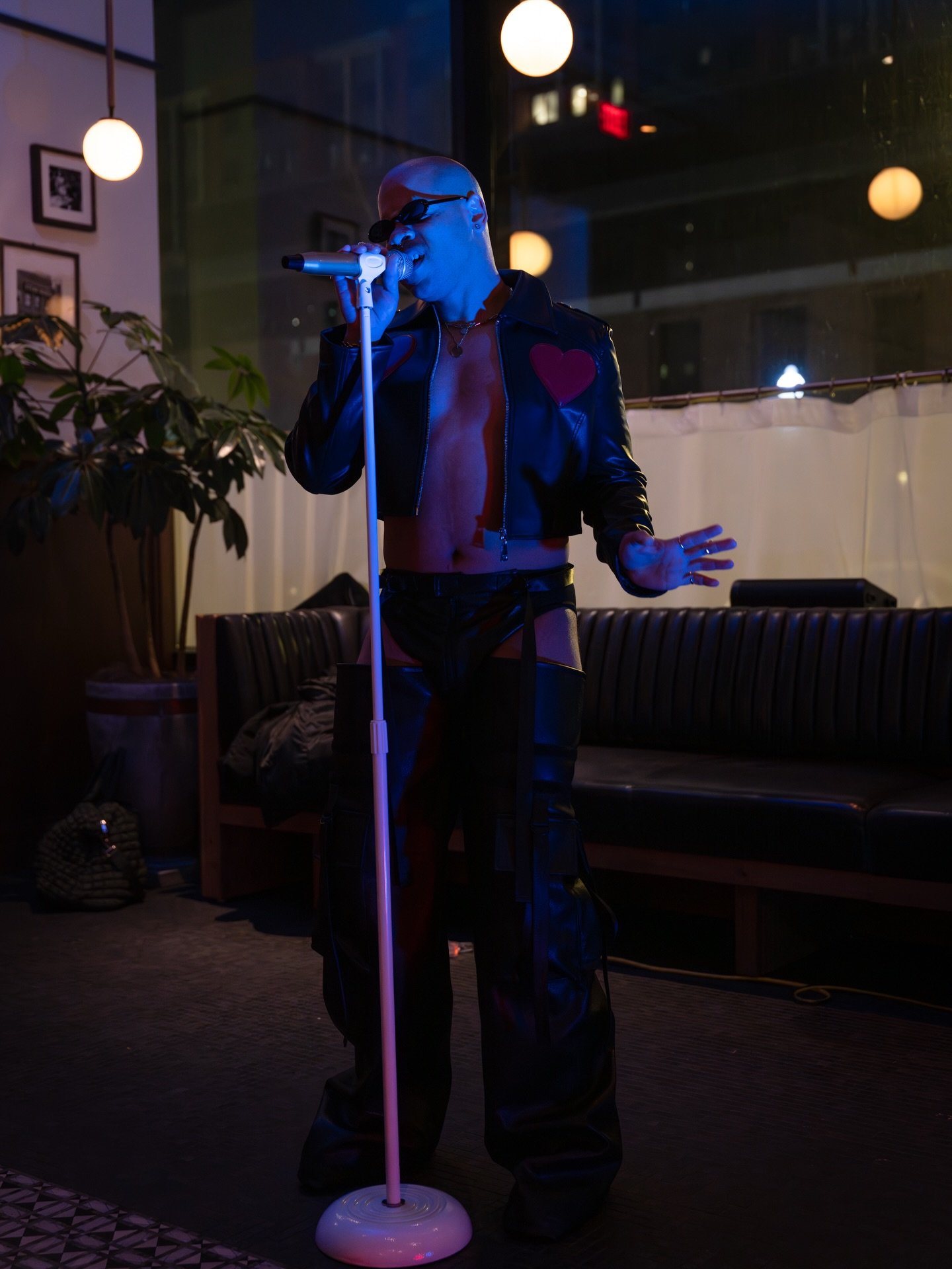 &lsquo;CHAMPAGNEADO: the sip sessions&rsquo; || this was my first time performing my music since 2023 and the energy in the room made it an unforgettable night. to everyone that was in the room, THANK YOOOOUUUU for showing up and filling the space wi