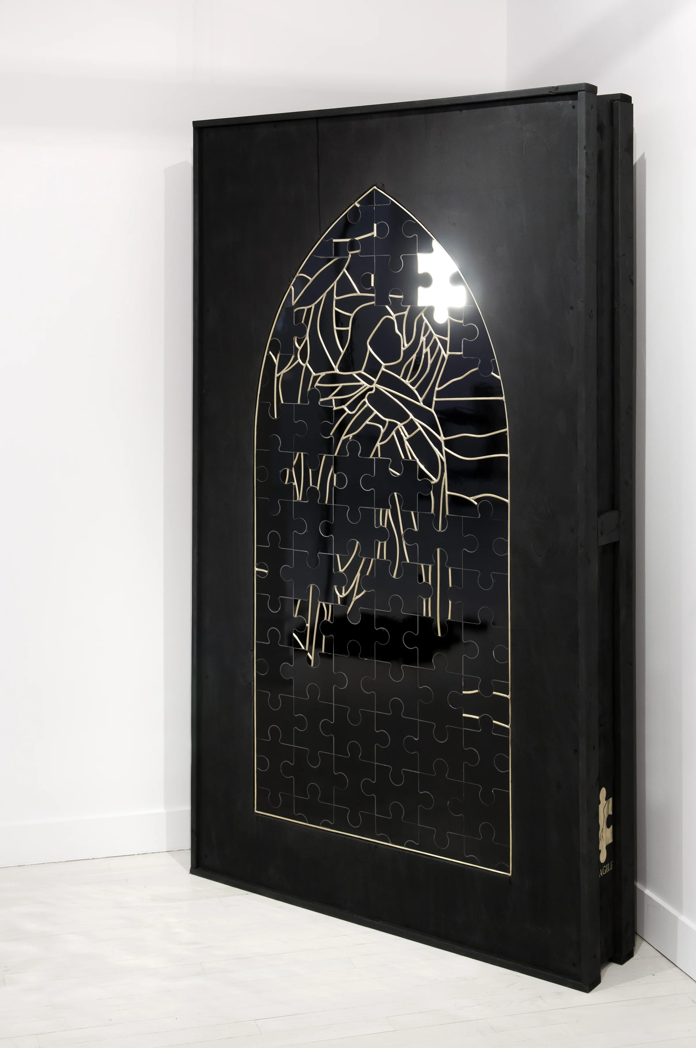 Reflection, Brad Ascalon for Brokenoff Brokenoff - Photo Miller Taylor_01.jpg