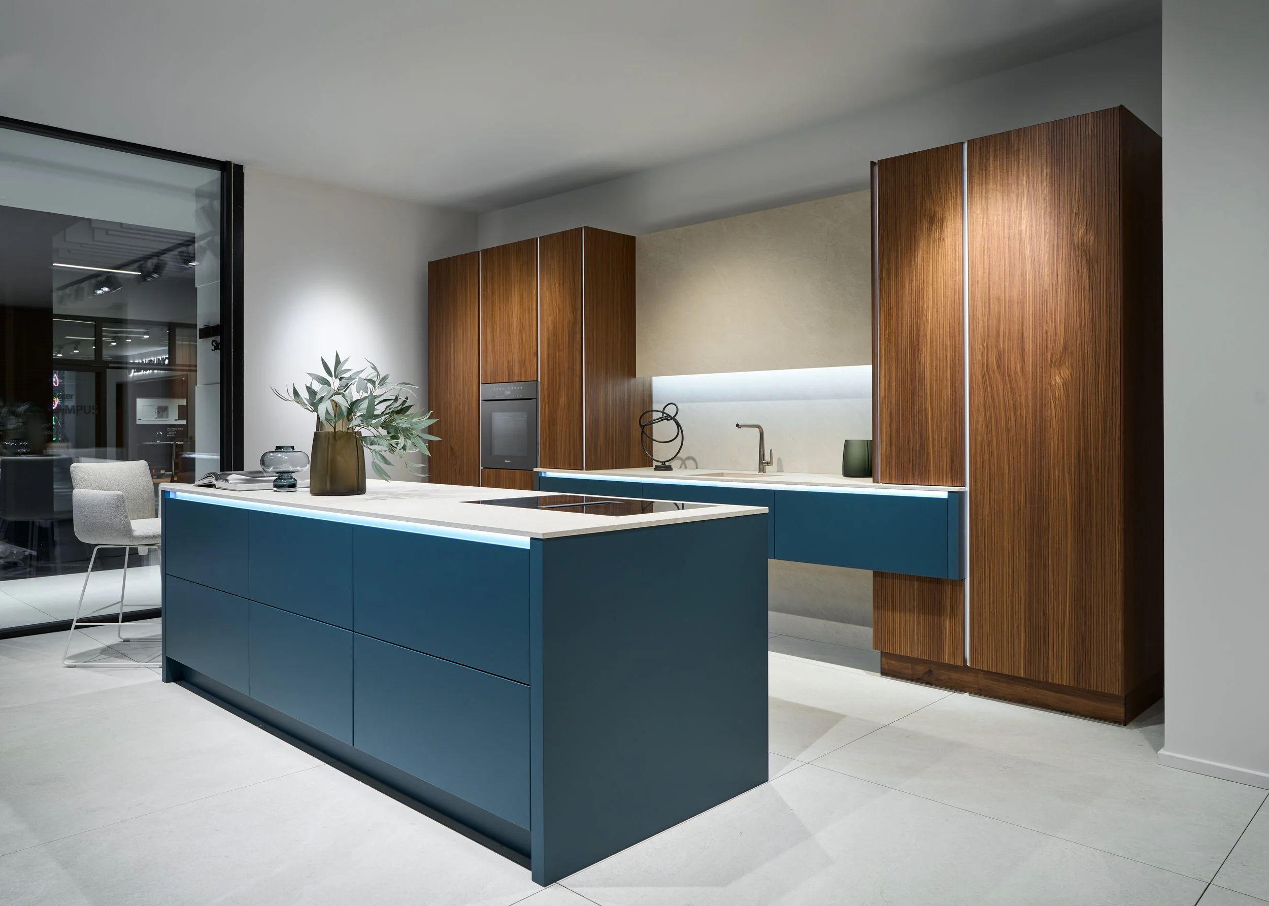 AV 6023-GL Nussbaum-elegant  AV 6000-GL NCS S 7010-B10G.jpg