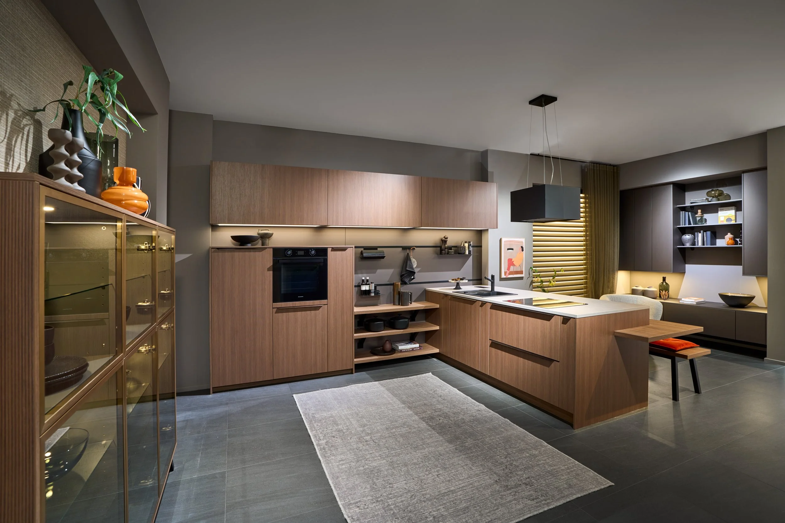 LINEA Walnuss-natur  VEGAS Braun metallic.jpg