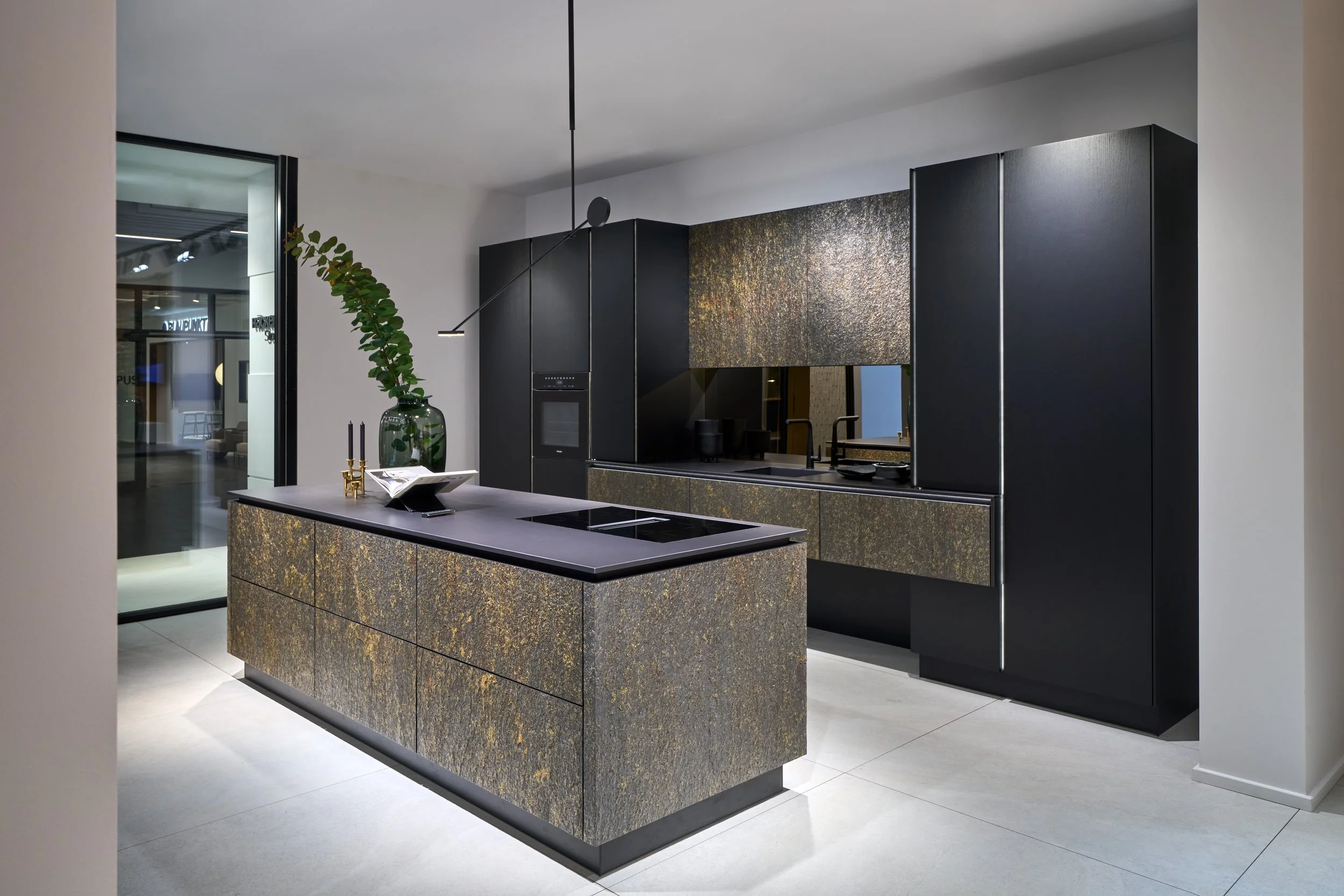 AV 7030-GL Gold Shine-star  AV 6088-GL Eiche-schwarz.jpg