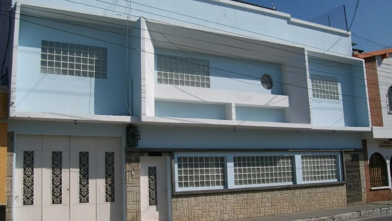 Front of Moore Center.jpg