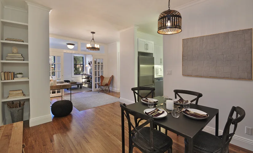 824X499_Living-1.jpg