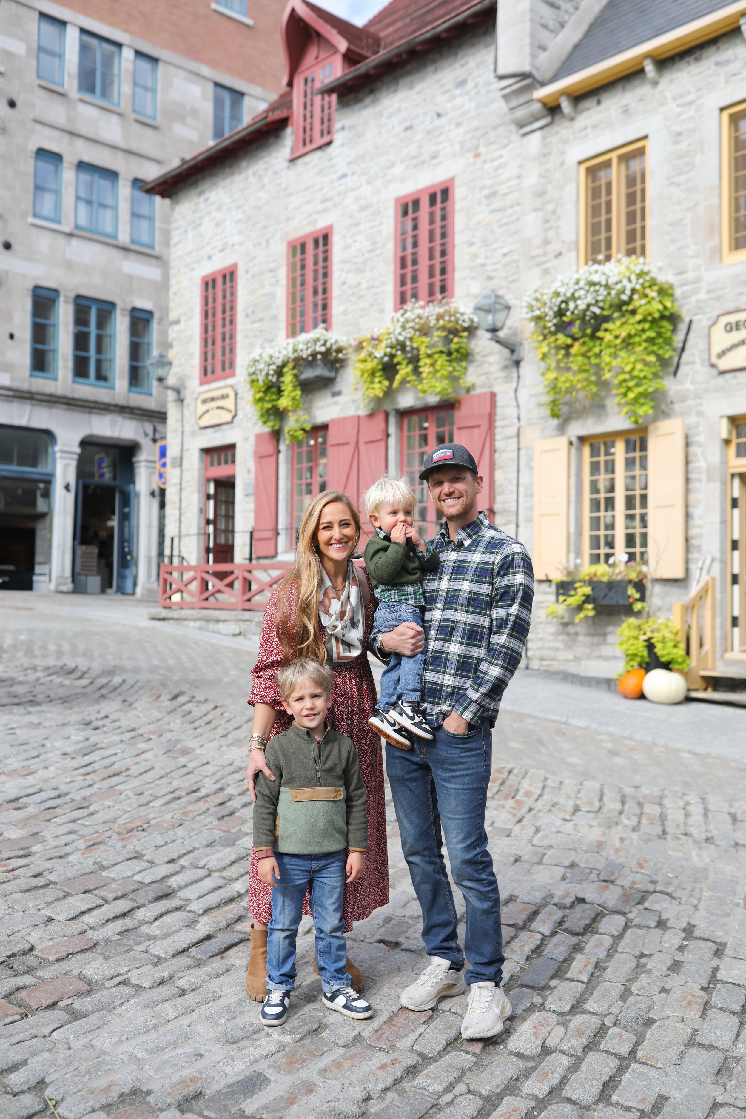 Montreal + Québec City