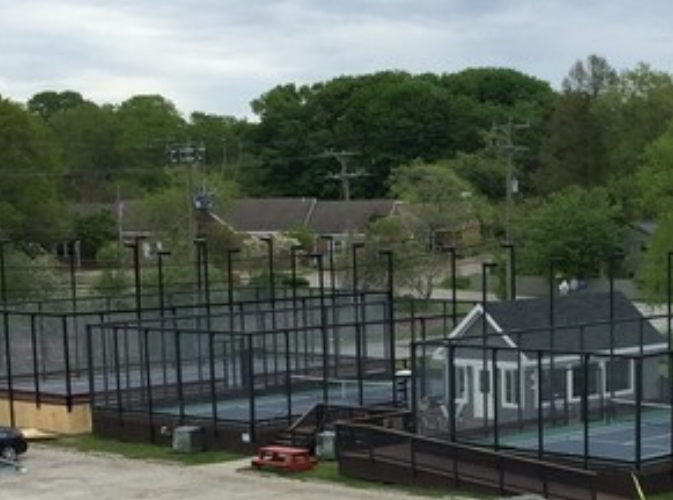 COMO partners with nationally ranked racquet pros