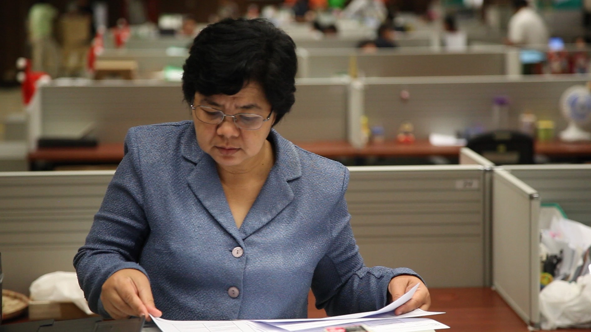 Philippines bank.jpg