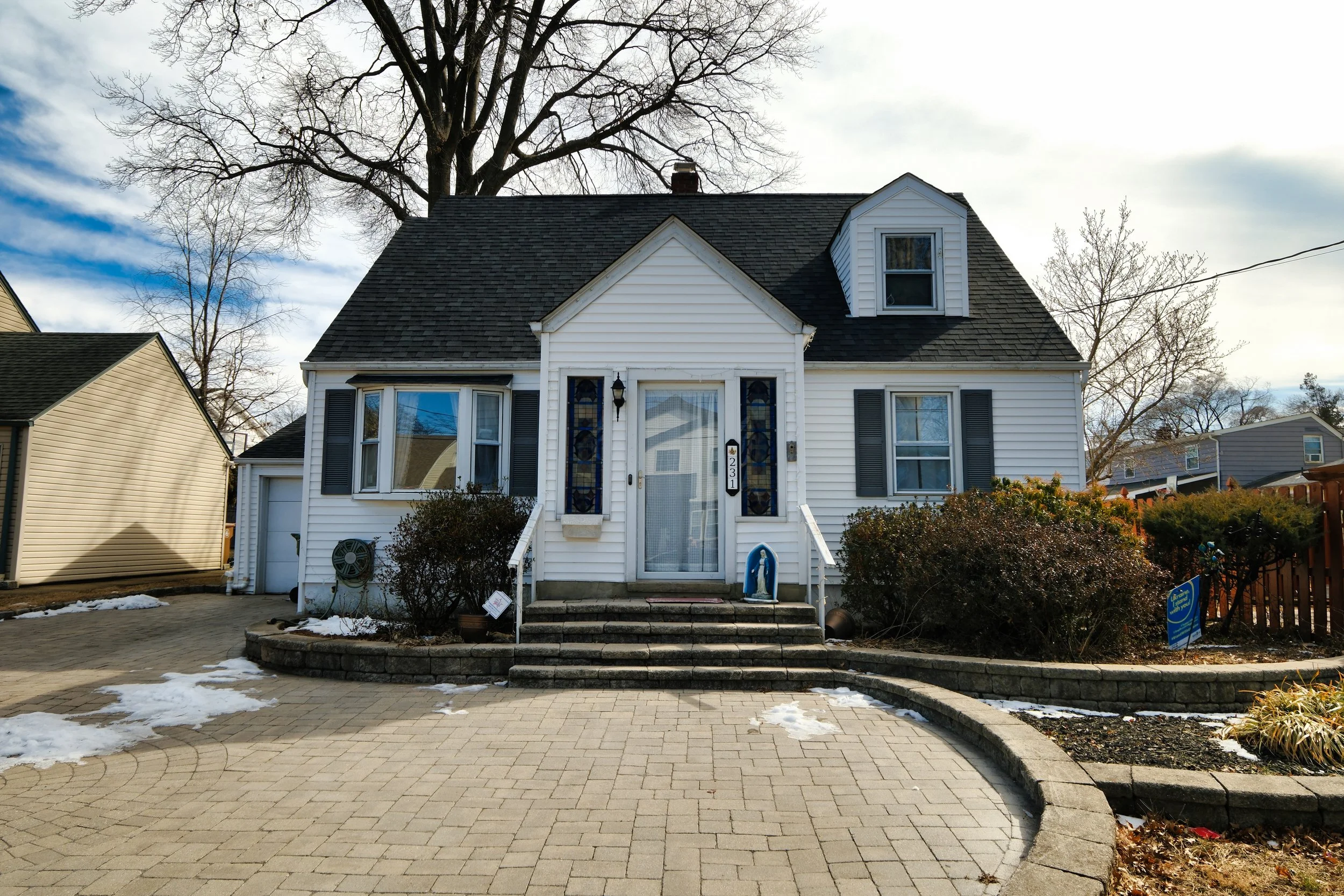 231 Hillside Rd, Linden -Sold