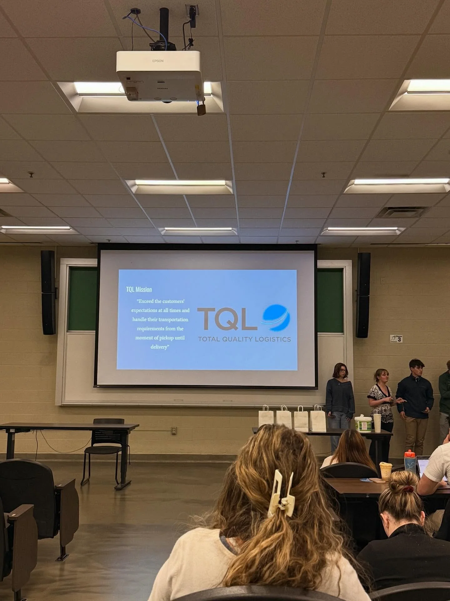 Last night, we had the incredible opportunity to present a case study to TQL!  We highlighted the key ways their company brings value to its customers and gained hands-on experience through role playing.  Huge thank you to Sydney from TQL for taking 