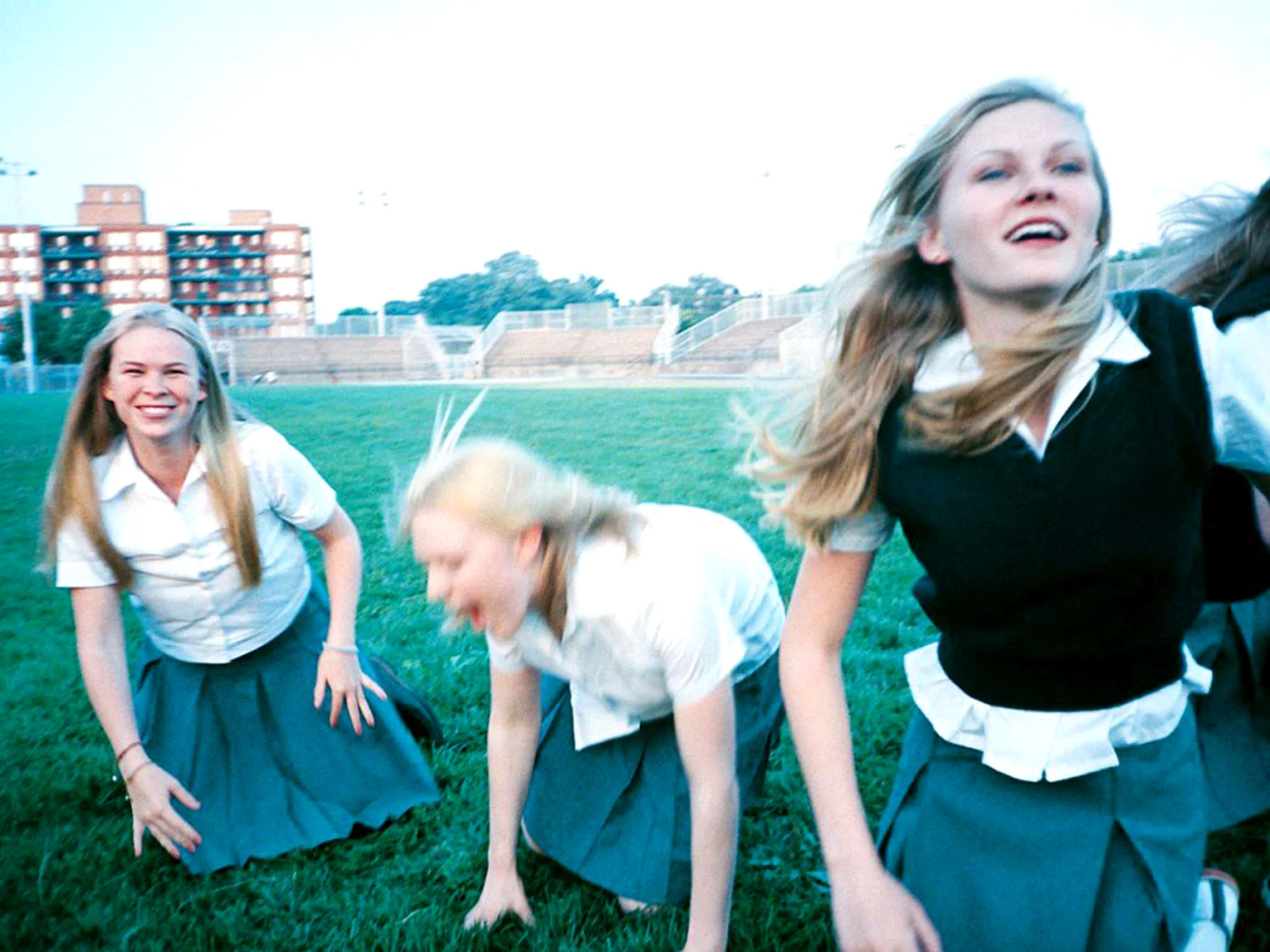 the-virgin-suicides-1999.jpg