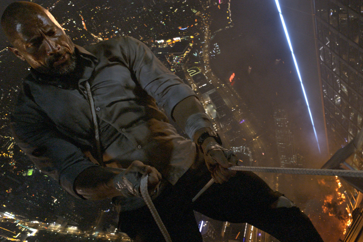 dwayne-rock-johnson-skyscraper.jpg