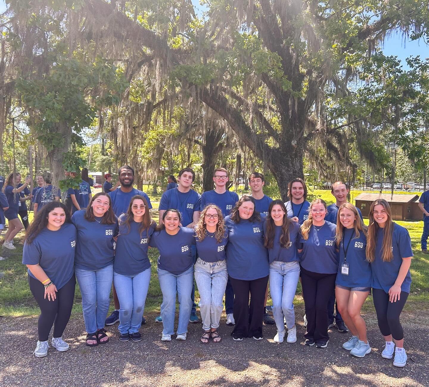 Our Summer Missionaries had an amazing weekend preparing to take the gospel to the ends of the earth! 

It started with a time of training at the Missionary Learning Retreat and ended with an incredible outpouring of blessing by Agricola Baptist Chur