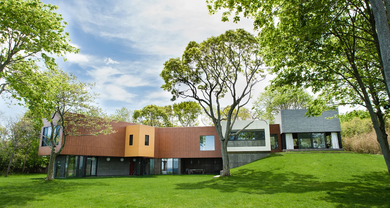 Hampton Bays 1 ext.jpg