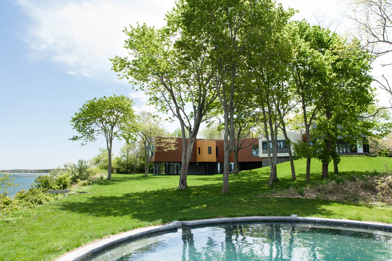 Hampton Bays 2 ext.jpg