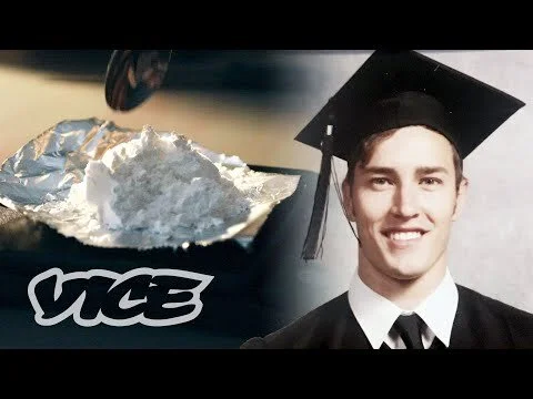I Smuggled Cocaine Into the US to Pay Off My Student Loans