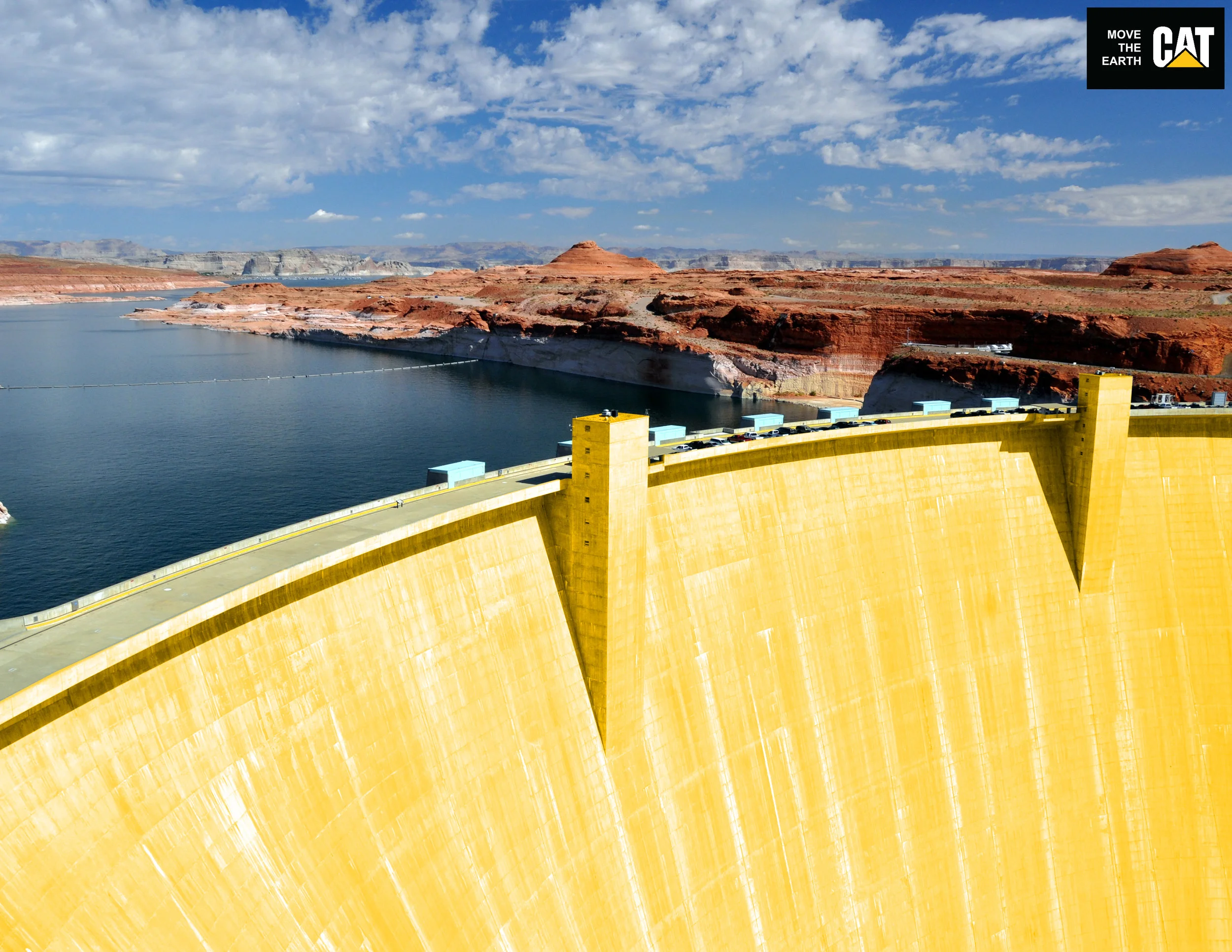 CAT_MovetheEarth_HooverDam2.jpg