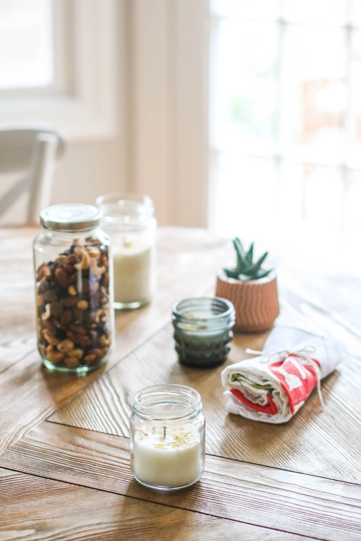 Low-Waste Gift Ideas For the Host