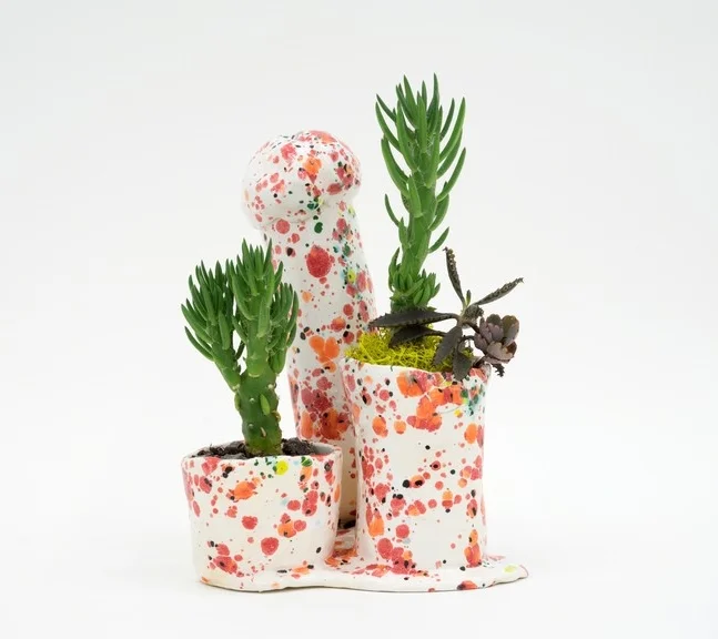 I like this about you., 2016 Glaze Ceramic 8 × 4 × 6 in 20.3 × 10.2 × 15.2 cm