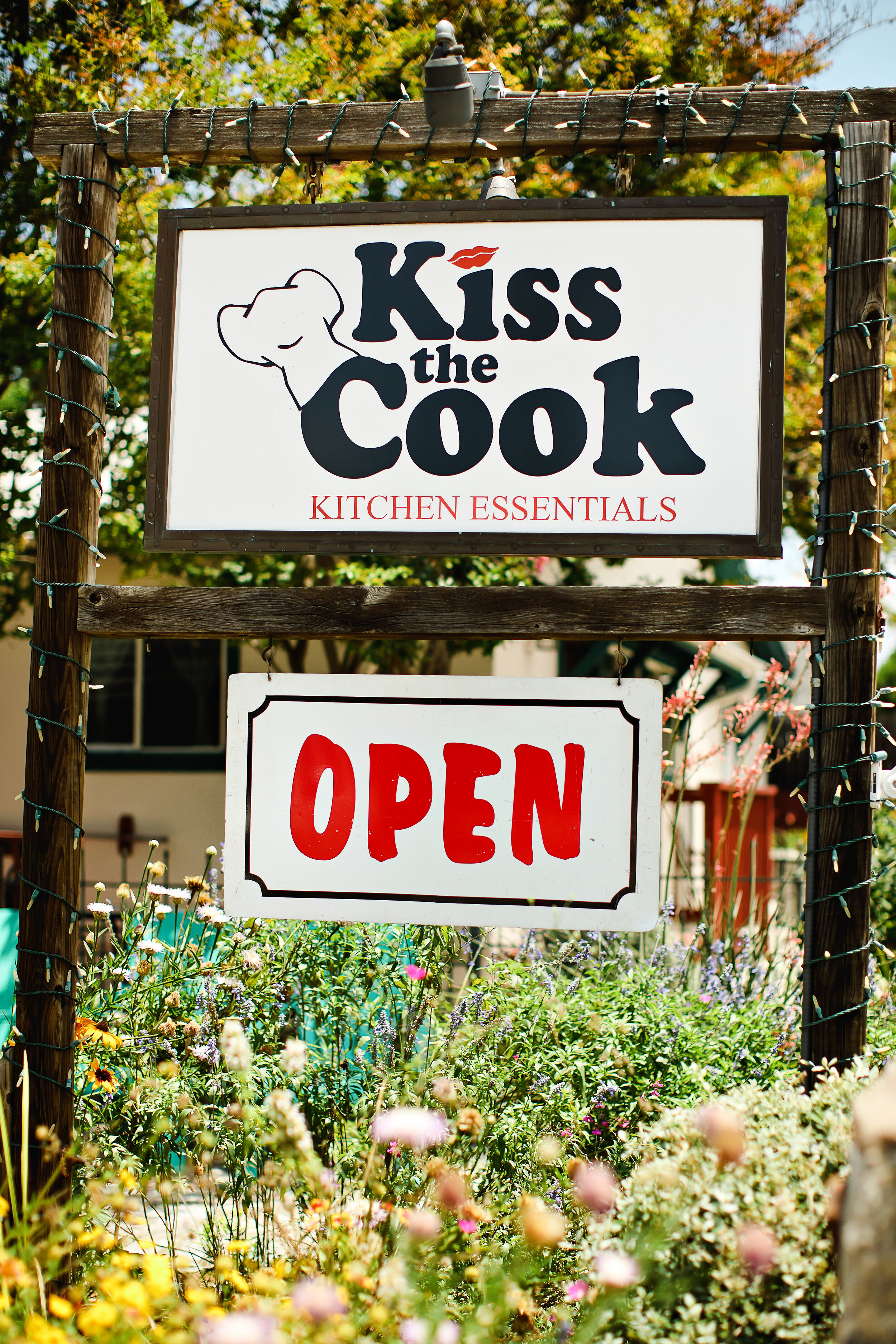 Pan Scraper — Kiss the Cook Wimberley