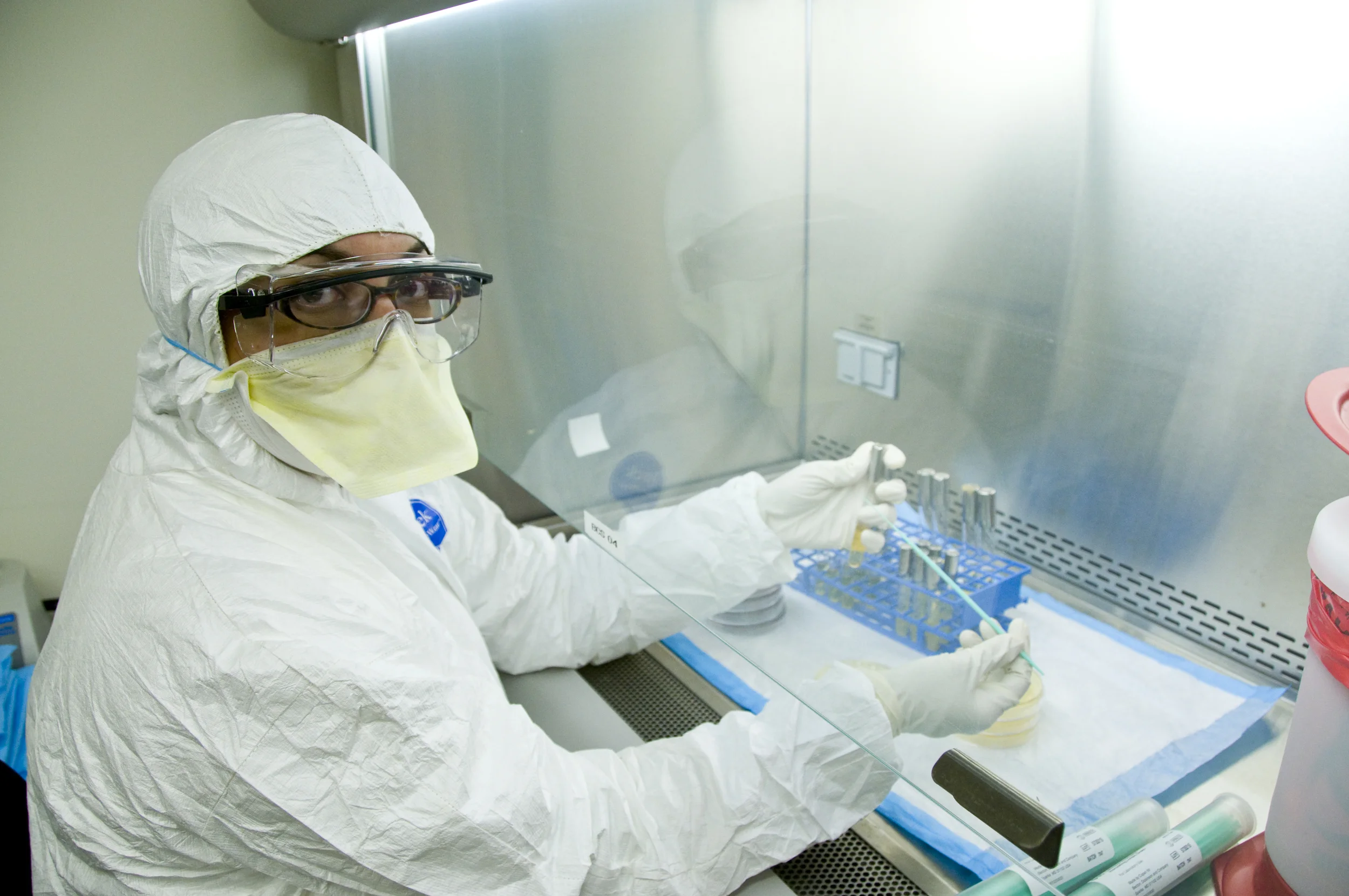 DNA-Testing-Laboratory.jpg