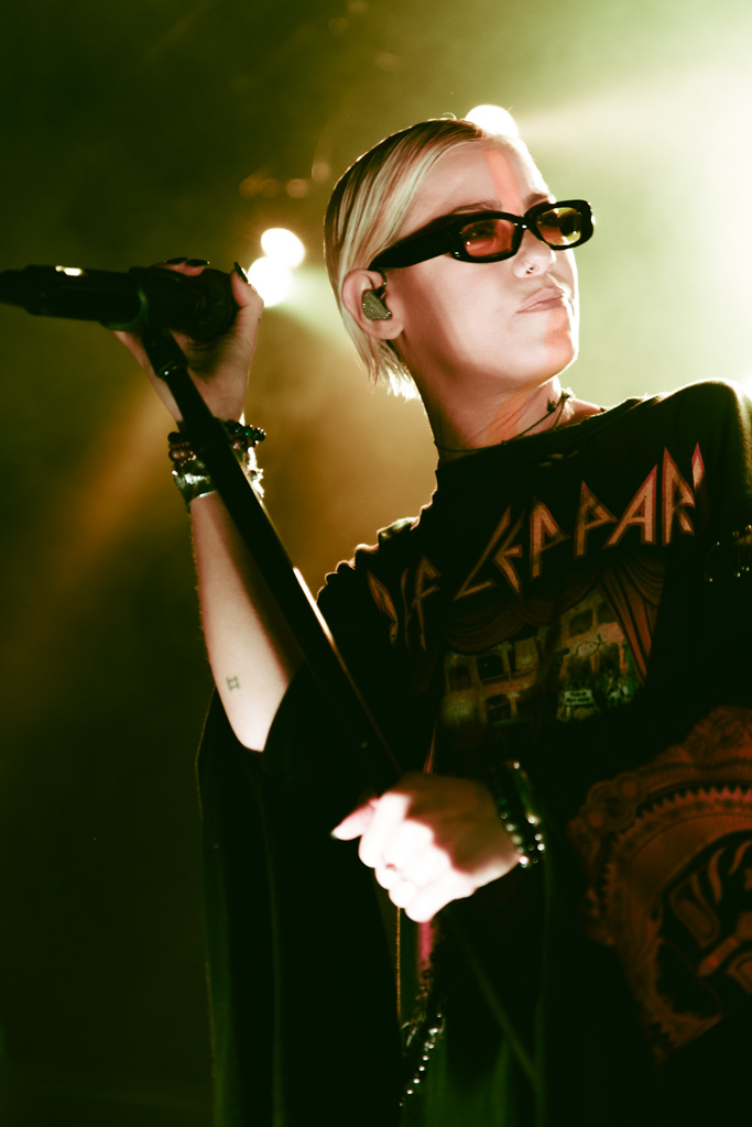 Tonight Alive-11.jpg