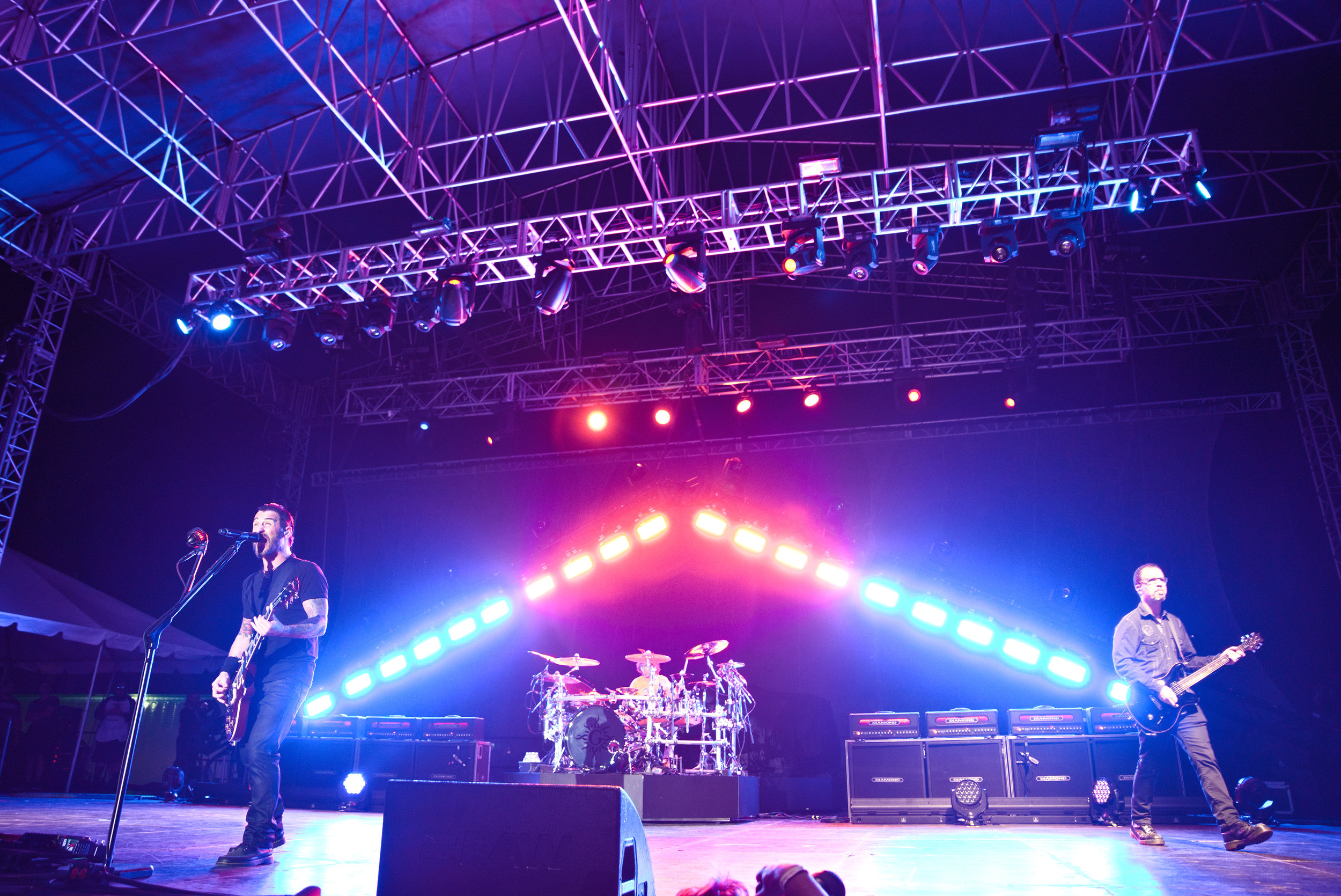 Godsmack 6-1.jpg