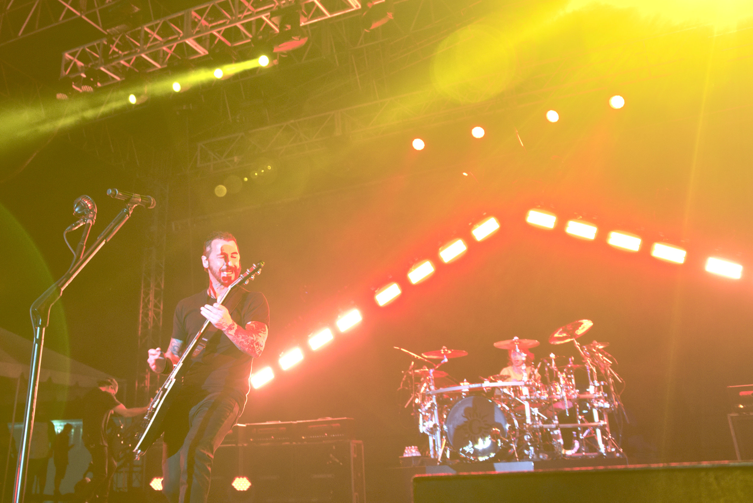 Godsmack 30-1.jpg