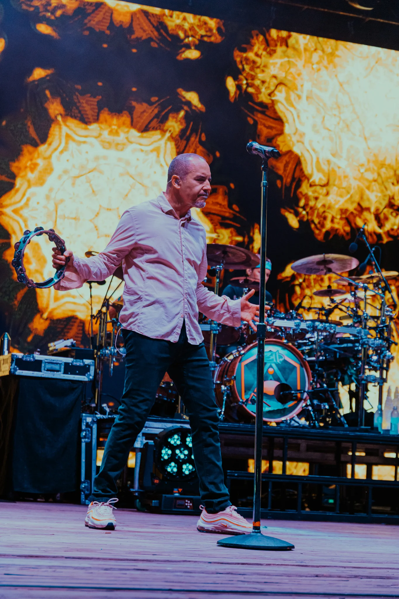 311-1.jpg