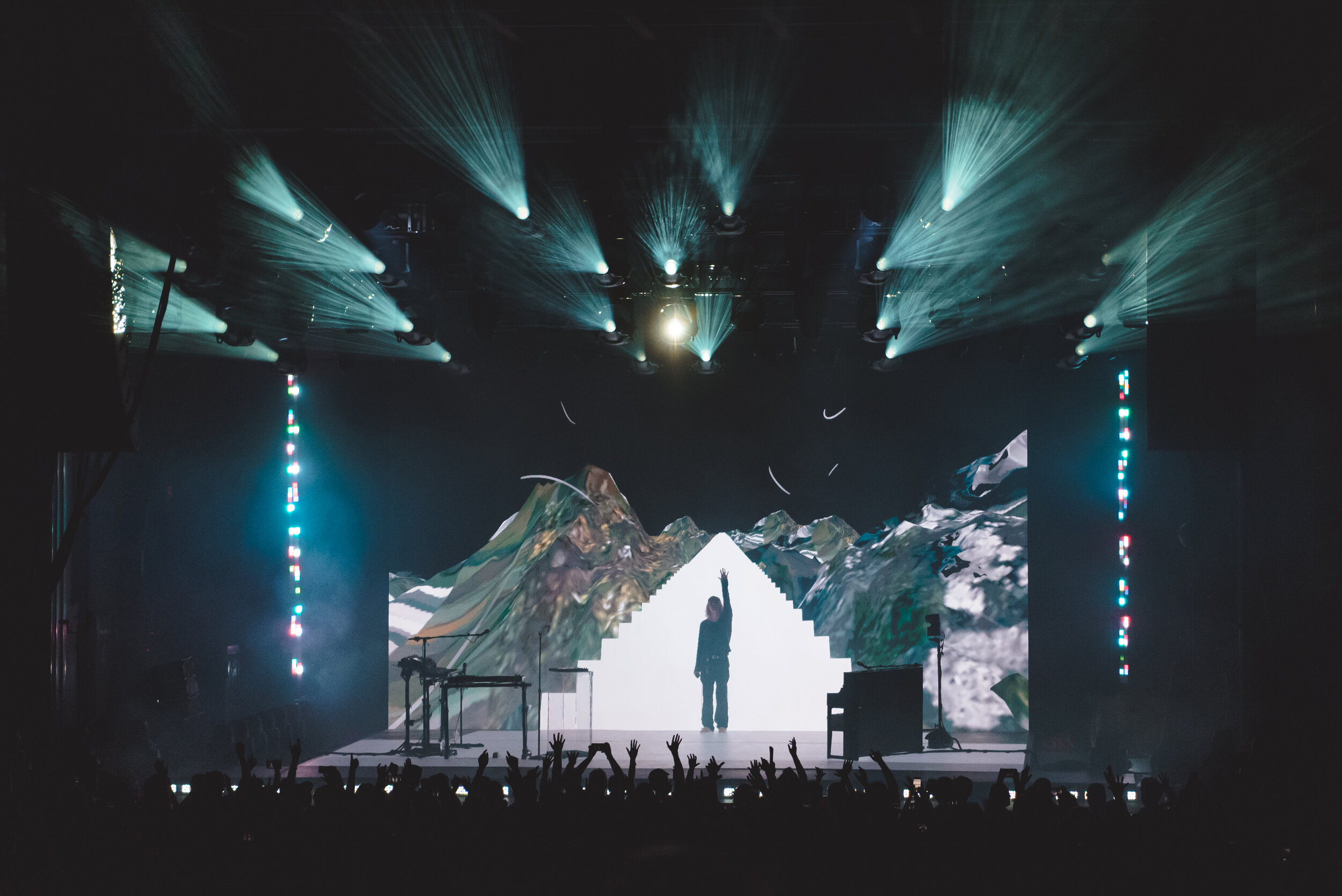 3 - Porter Robinson (111).jpg