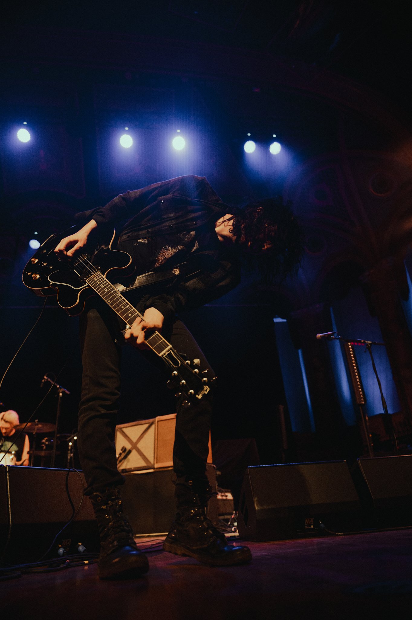 Reignwolf_Vancouver_11-07-21_LauraHarvey_ 011.jpg