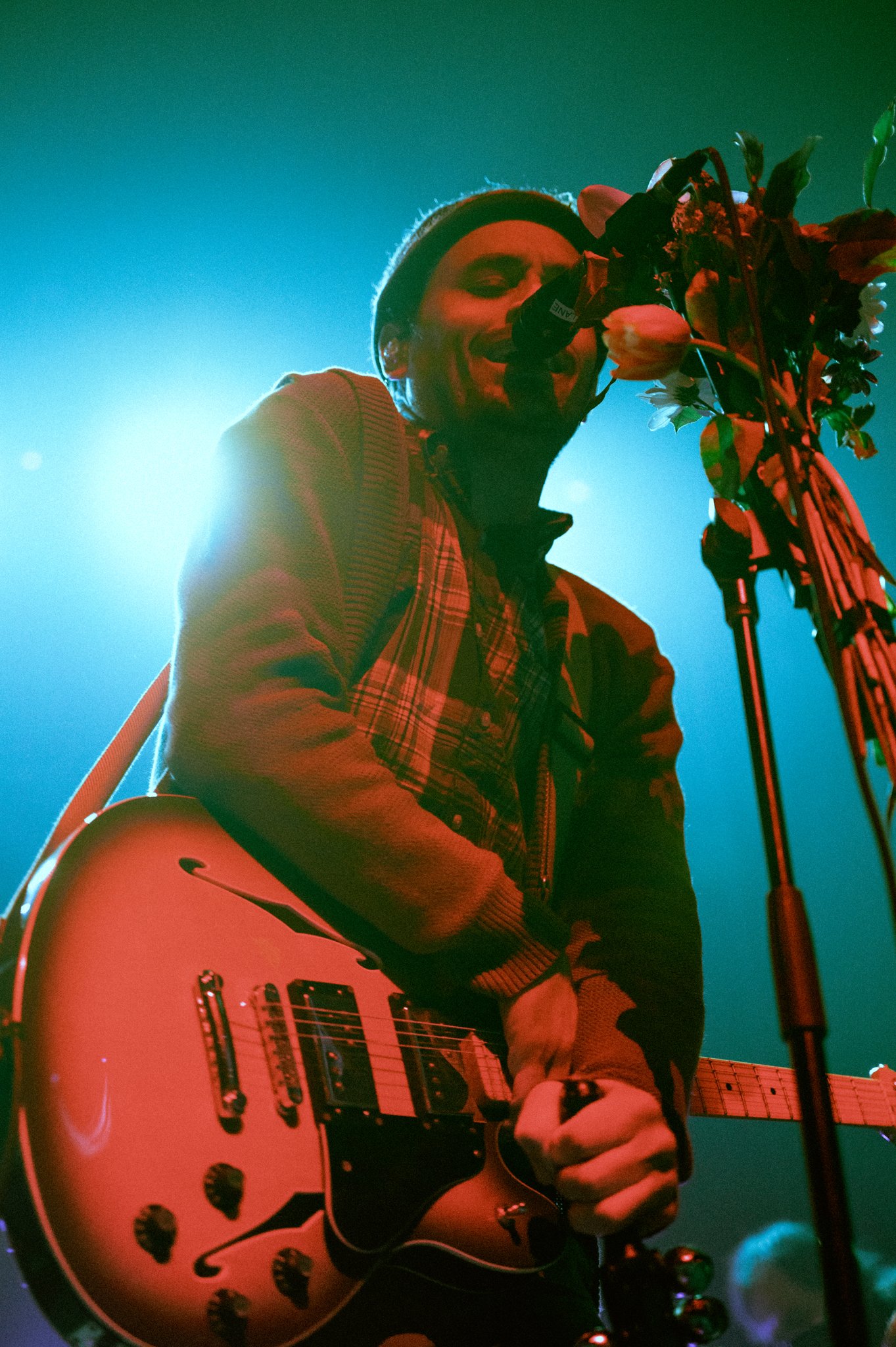 mewithoutYou_RickshawTheatre_Vancouver_051822_LauraHarvey_15.jpg