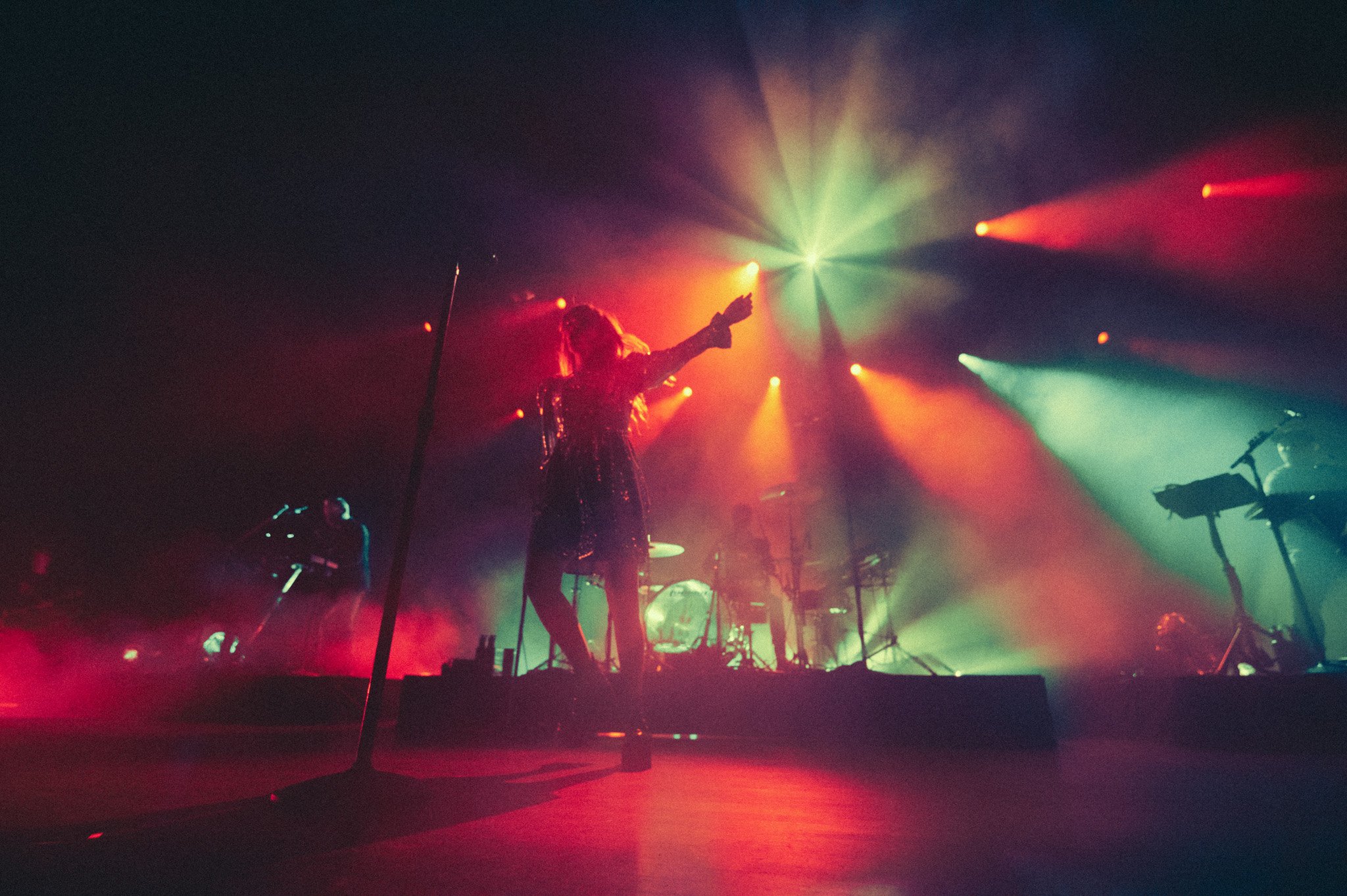 CHVRCHES_Vancouver_092822_LauraHarvey-7.jpg