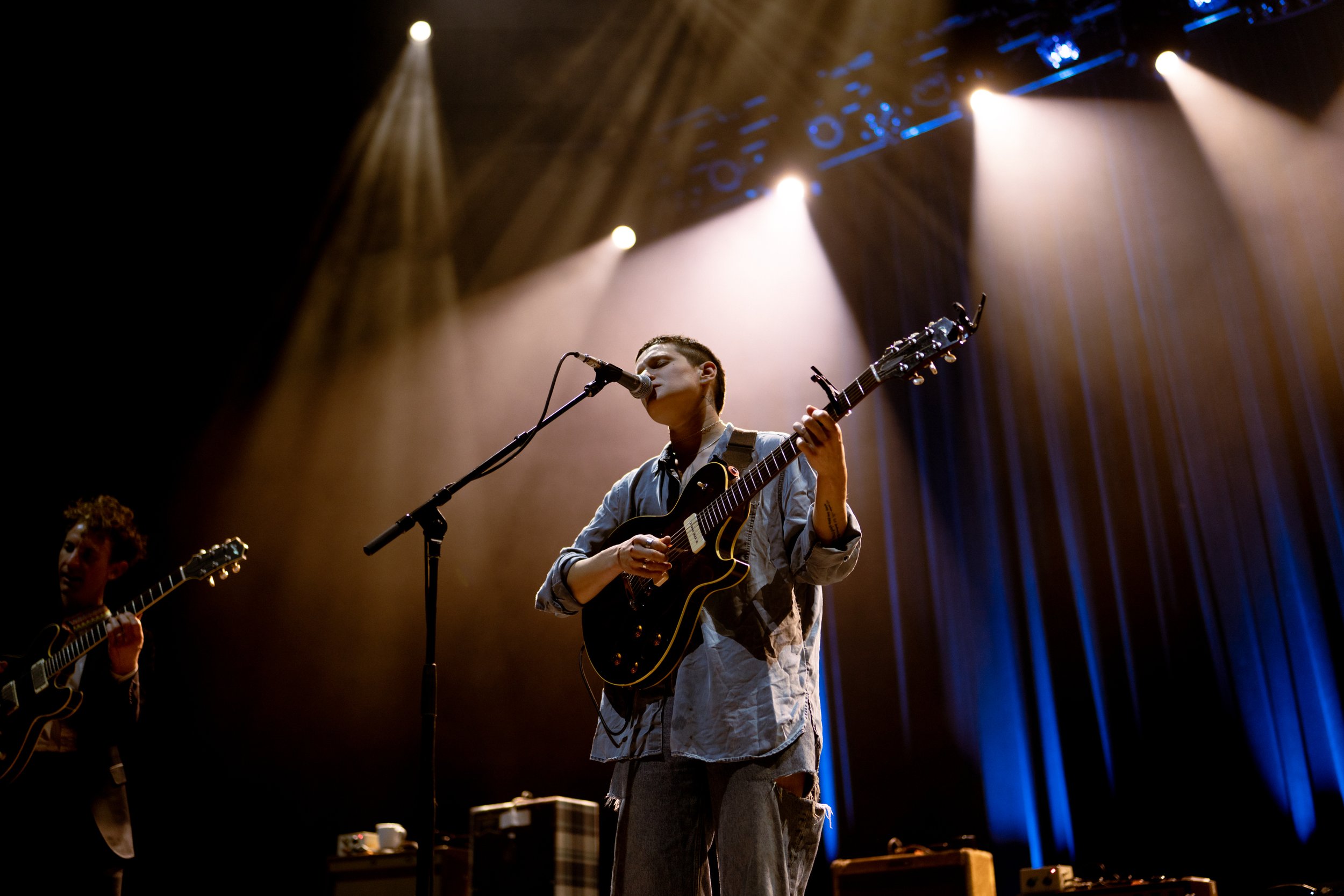 BigThief-ACLLive-21523-03.jpg