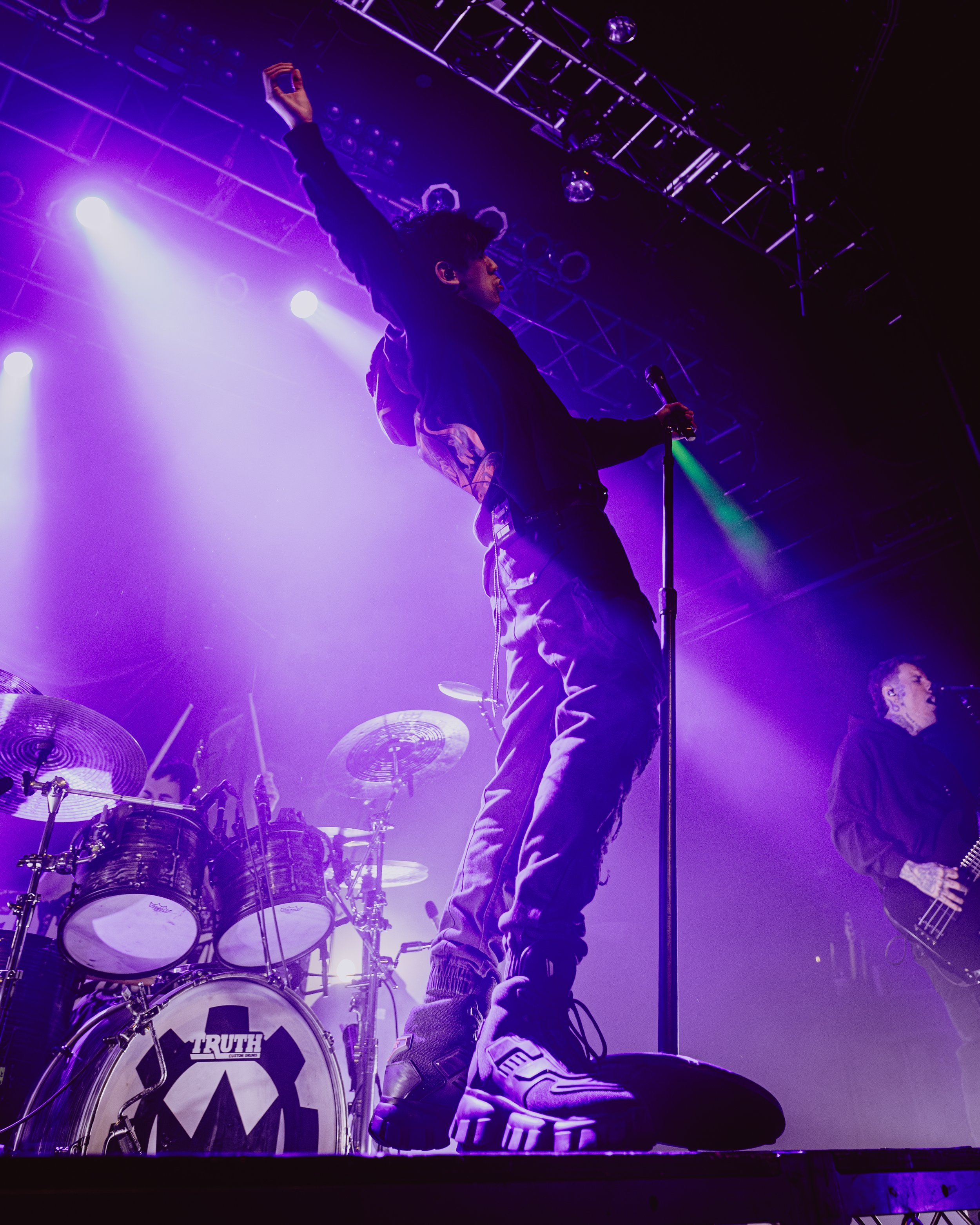 3 - Crown The Empire (10).jpg