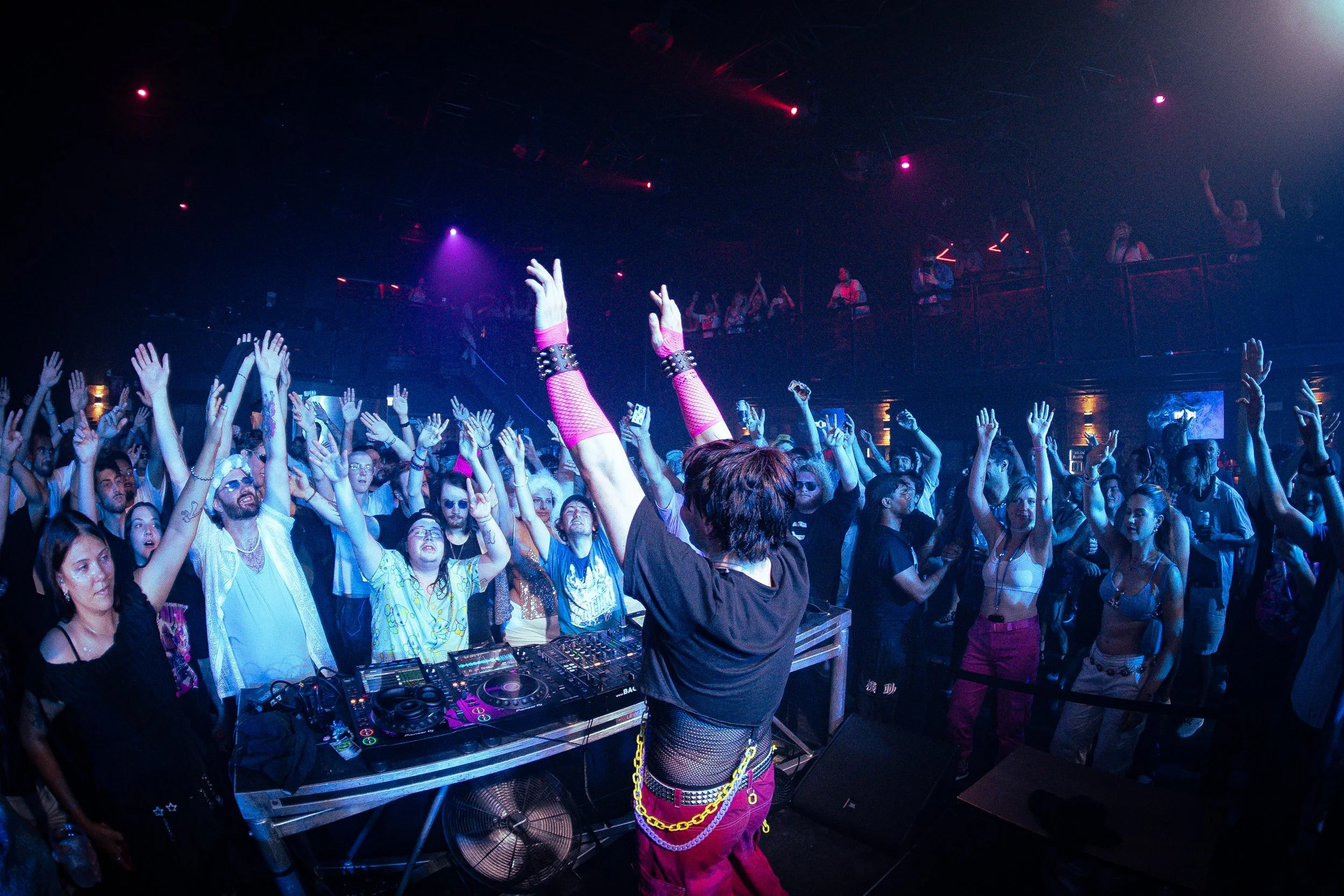 starjunk95 toronto-24.jpg