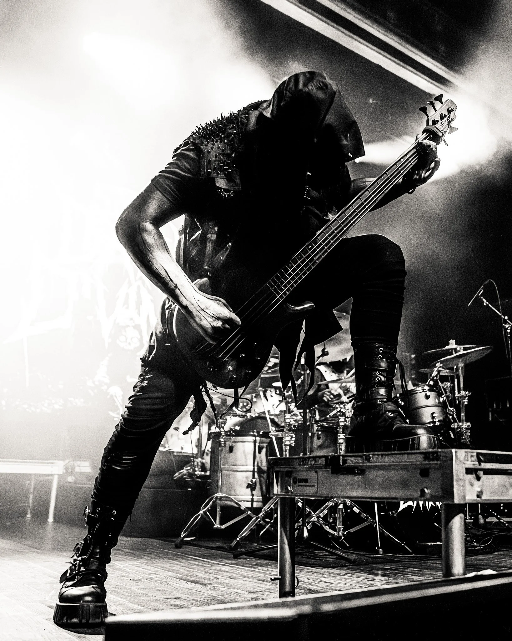 2509023_DARK DIVINE_0155.jpg
