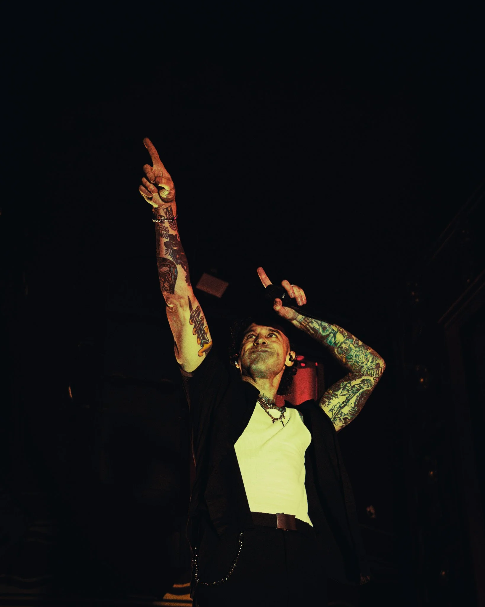 2509023_BLESSTHEFALL_0840.jpg