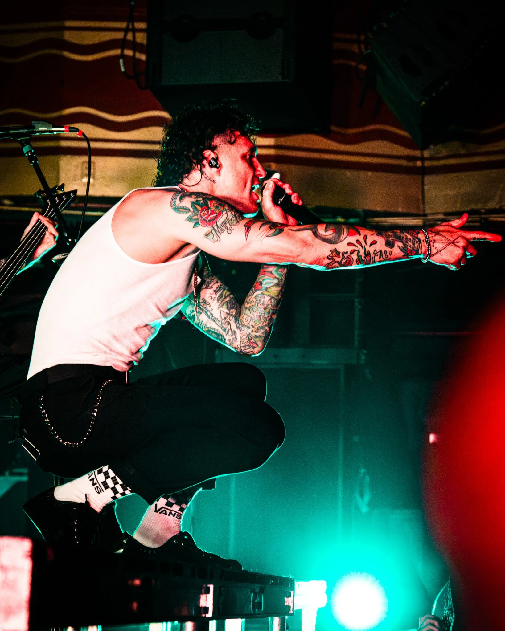 2509023_BLESSTHEFALL_1037.jpg