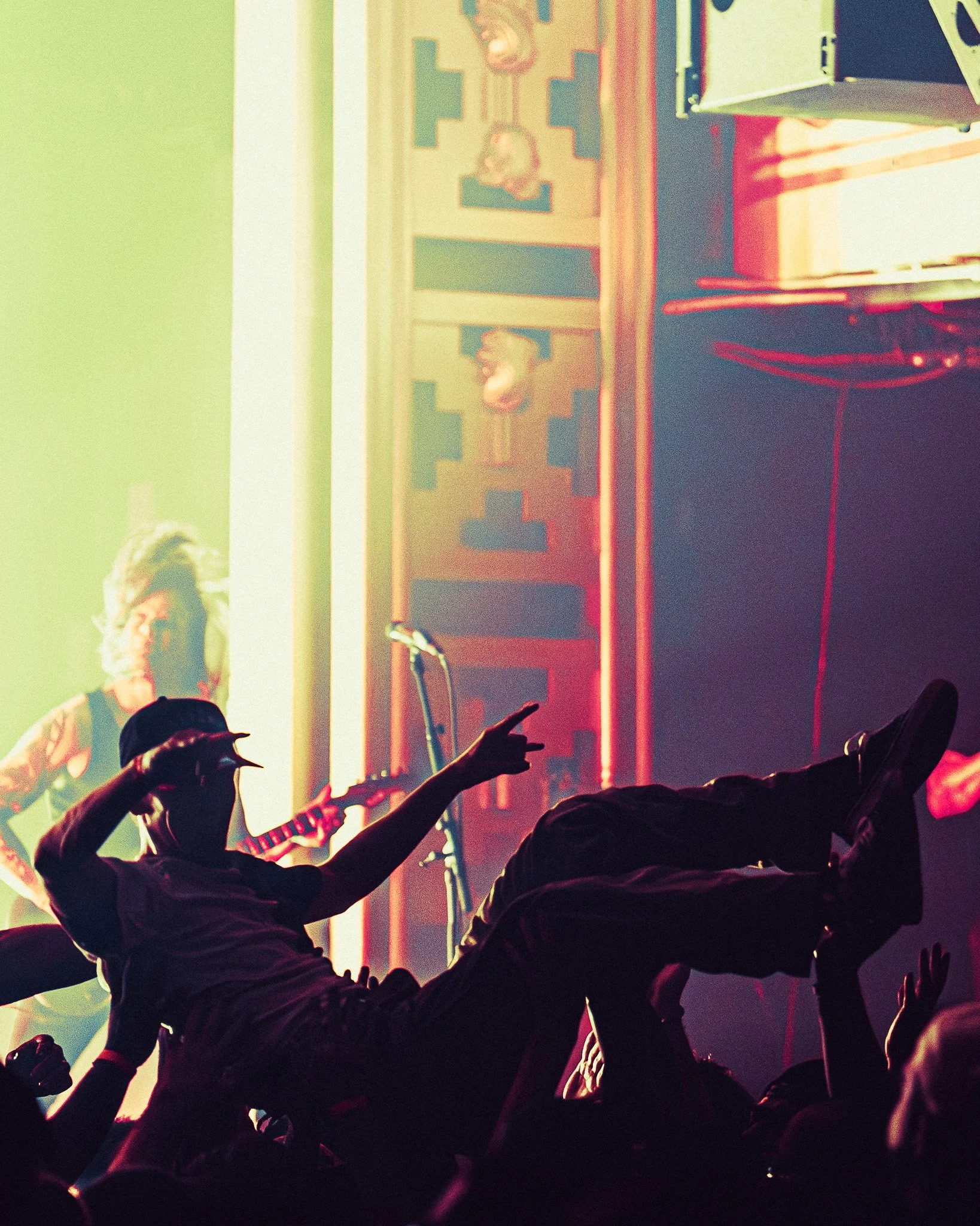2509023_BLESSTHEFALL_3216.jpg