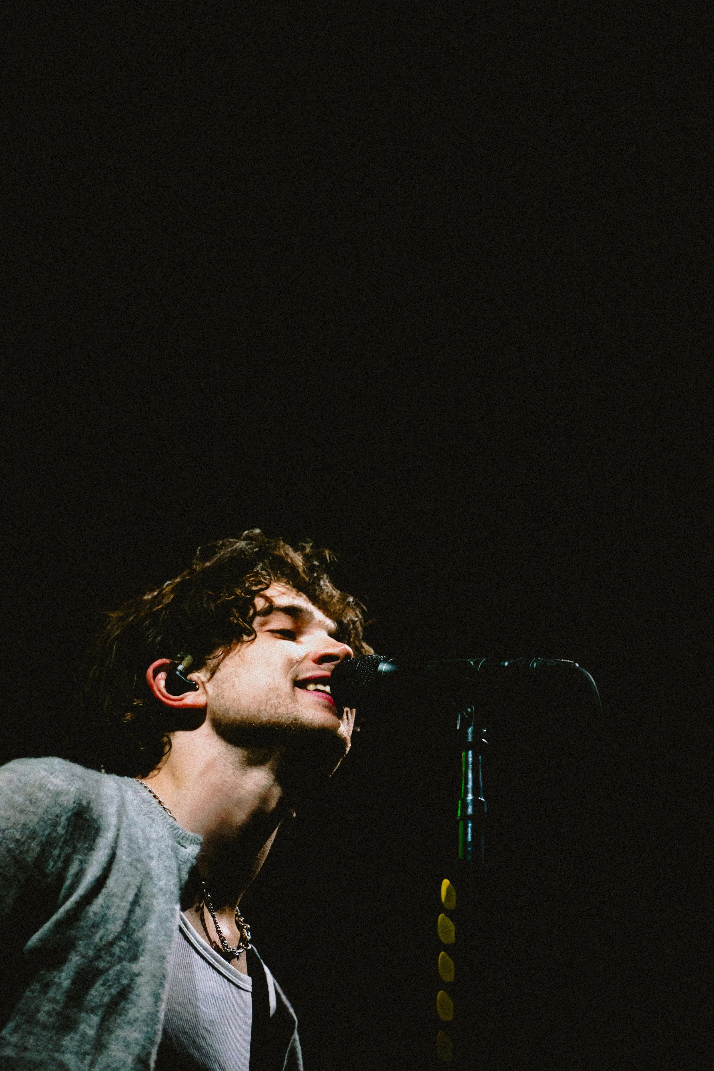 RIOT-@ISABELELISEPHOTO-UNCLEAR-142.jpg