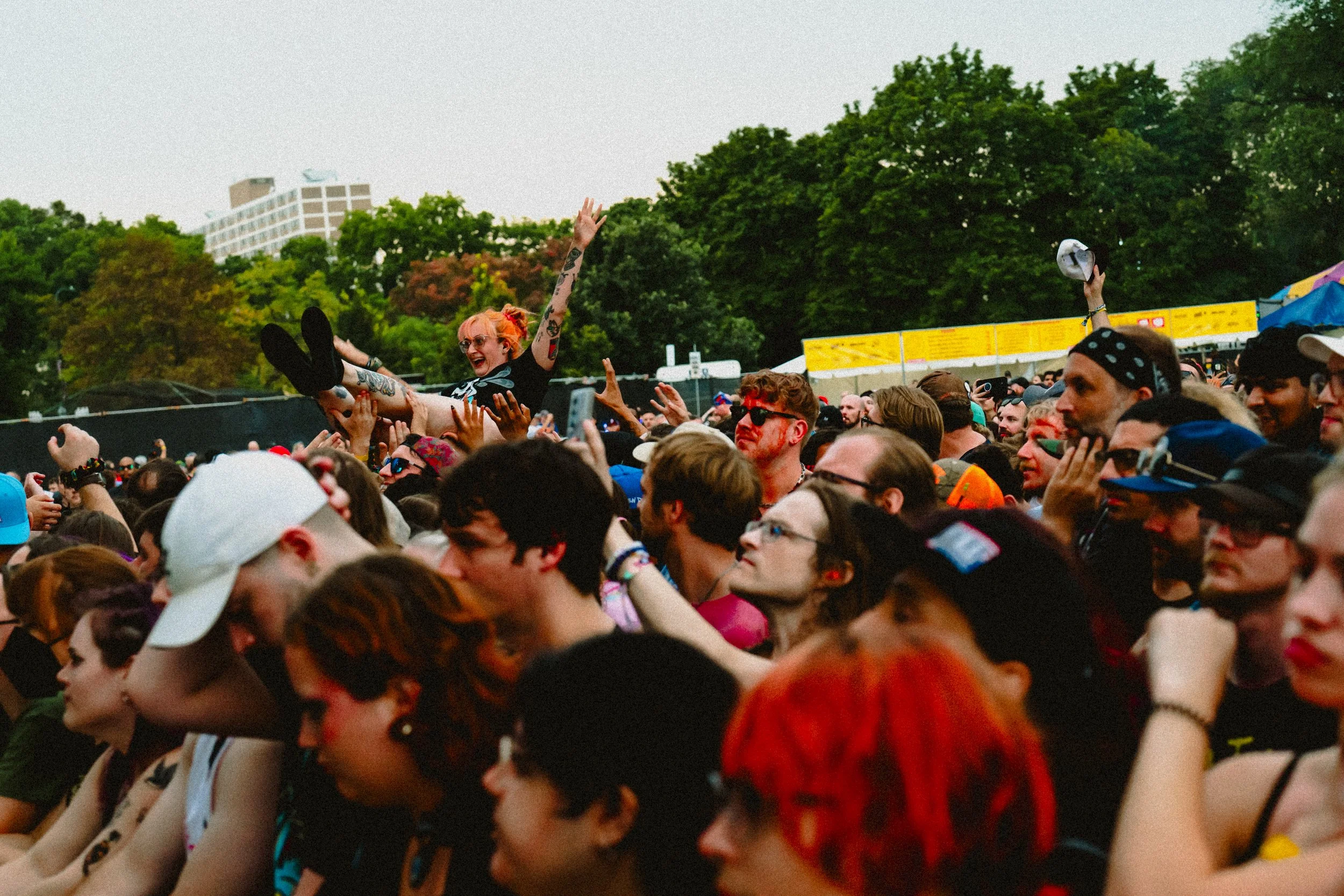 RIOT-@ISABELELISEPHOTO-UNCLEAR-20.jpg