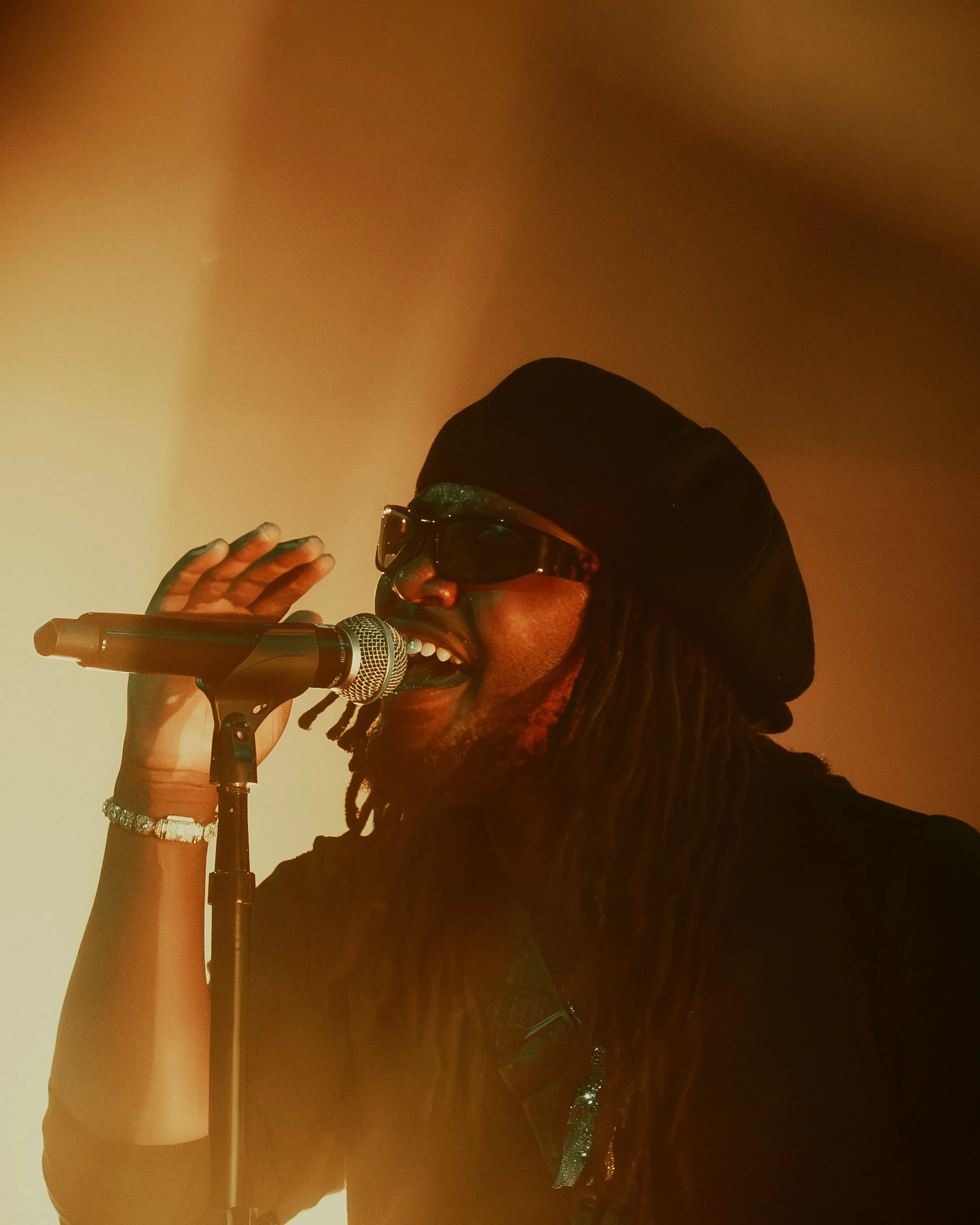 LEONTHOMAS-02.jpg