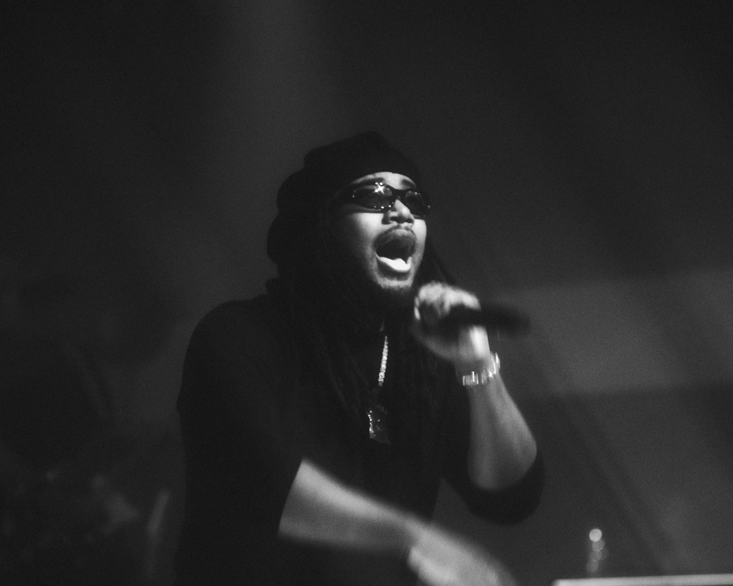 LEONTHOMAS-03.jpg