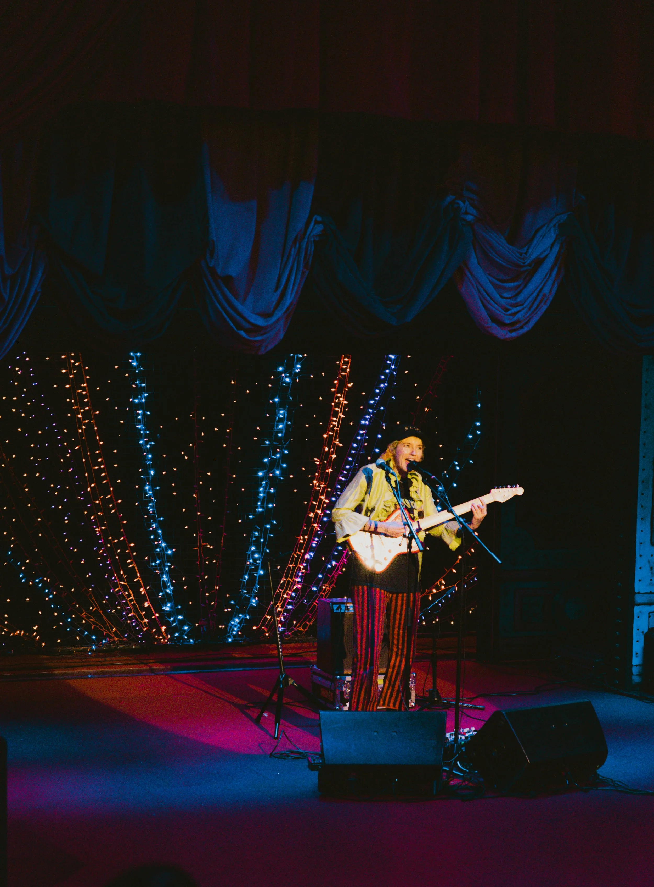 carolinerose-bobbakertheatre-danielabuvat-7.jpg