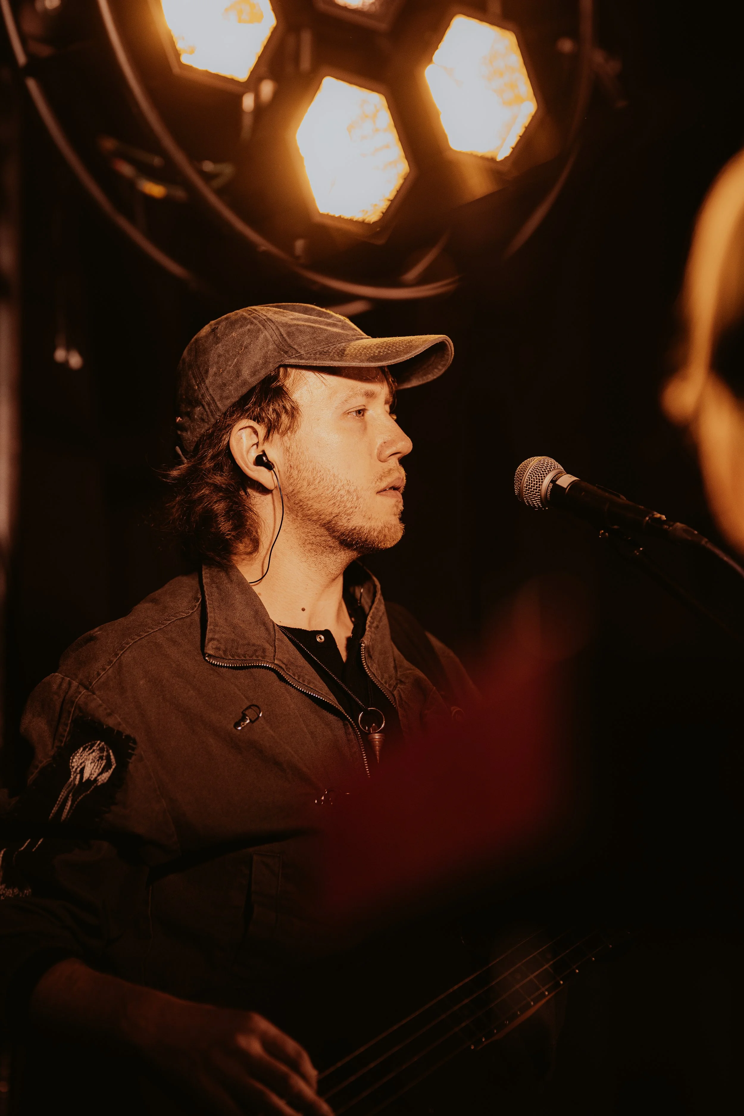 MEZ-2005.jpg